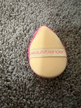 beautyblender Pink and Beige Teardrop Makeup Sponge